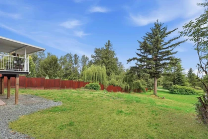 Front Yard Photo of 5825 Jinkerson Road, Chilliwack, BC