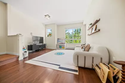Kitchen Photo of 94 2729 158 Street, Surrey, BC