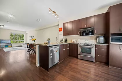 Walk-In Closet Photo of 94 2729 158 Street, Surrey, BC