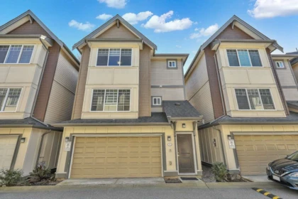 17 6971 122 Street, Surrey, BC, Surrey — Townhouse for sale