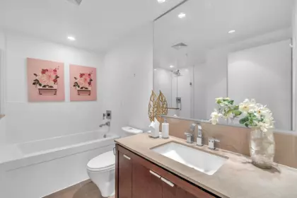 Mudroom Photo of 164 W 13th Street, North Vancouver, BC