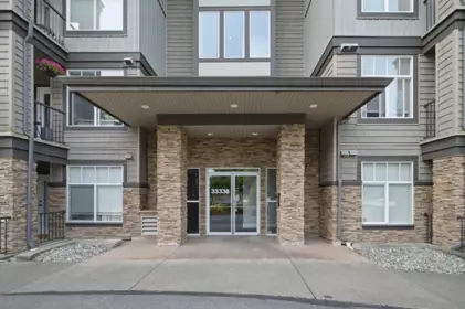102 33338 Mayfair Avenue, Abbotsford, BC, Abbotsford — Apartment/Condo for sale