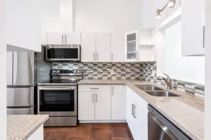 Kitchen Island Photo of 9 20788 87 Avenue, Langley, BC