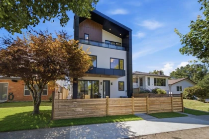 3016 E 19th Avenue, Vancouver, BC, Vancouver — Townhouse for sale