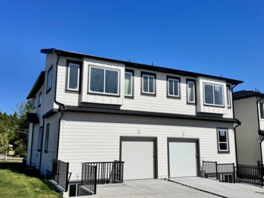 2041 168 Street, Surrey, BC, Surrey — Half Duplex for sale