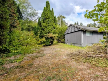Primary Bedroom Photo of 17118 96 Avenue, Surrey, BC