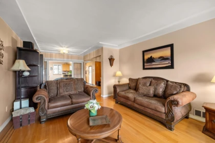2515 E 45th Avenue, Vancouver, BC, Vancouver — Single Family Residence for sale
