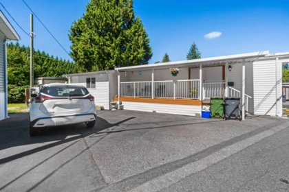 Hot Tub / Spa Photo of 20 24330 Fraser Highway, Langley, BC
