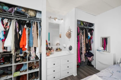 Laundry Room Photo of 20 24330 Fraser Highway, Langley, BC