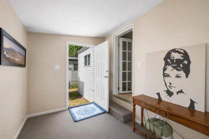 Staircase Photo of 20 24330 Fraser Highway, Langley, BC