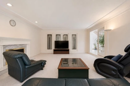 Dining Area Photo of 7038 Bridge Street, Richmond, BC