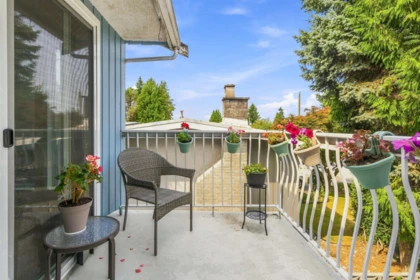 Hot Tub / Spa Photo of 11570 94 Avenue, Delta, BC