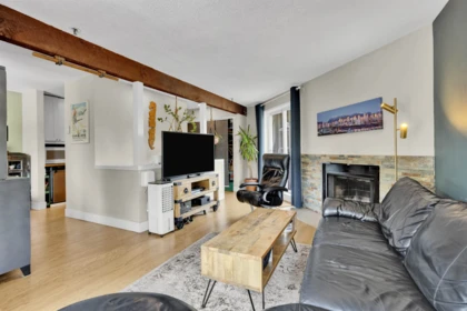 Primary Bedroom Photo of A7 1100 W 6th Avenue, Vancouver, BC
