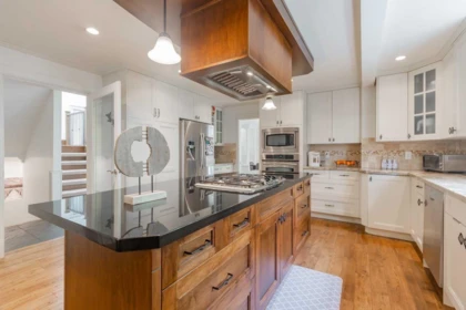 Pantry Photo of 5890 Braemar Avenue, Burnaby, BC