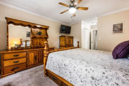 Laundry Room Photo of 74 44523 Mclaren Drive, Chilliwack, BC