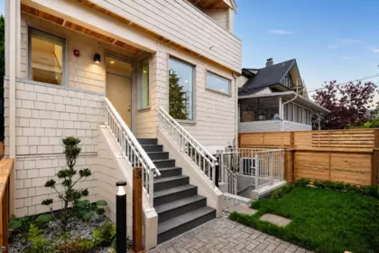 Exterior Rear Photo of 3 595 E 49th Avenue, Vancouver, BC