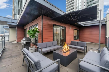 501 4468 Dawson Street, Burnaby, BC, Burnaby — Apartment/Condo for sale