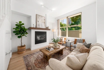 Family Room Photo of TH9 969 Richards Street, Vancouver, BC