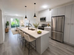 205 12320 222 Street, Maple Ridge, BC