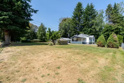 Garden / Landscaping Photo of 4821 248 Street, Langley, BC