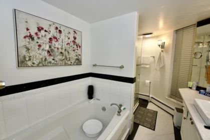 Office / Den Photo of 105 6188 Patterson Avenue, Burnaby, BC