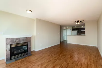 1105 6659 Southoaks Crescent, Burnaby, BC, Burnaby — Apartment/Condo for sale