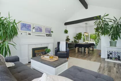 Breakfast Nook Photo of 32562 Murray Avenue, Abbotsford, BC