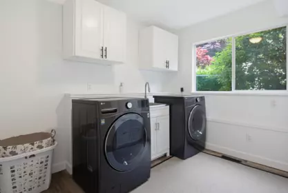 Mudroom Photo of 32562 Murray Avenue, Abbotsford, BC