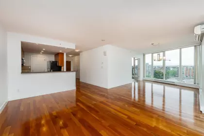 Kitchen Island Photo of 1004 1483 W 7th Avenue, Vancouver, BC