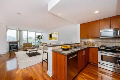 Pantry Photo of 1004 1483 W 7th Avenue, Vancouver, BC