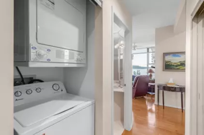 Laundry Room Photo of 502 570 18th Street, West Vancouver, BC