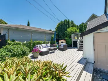 Hot Tub / Spa Photo of 3730 Windsor Street, Vancouver, BC