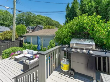 Swimming Pool Photo of 3730 Windsor Street, Vancouver, BC