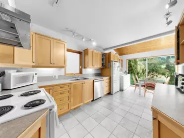 Family Room Photo of 4058 W 17th Avenue, Vancouver, BC