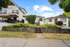 2608 E 4th Avenue, Vancouver, BC