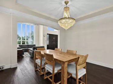 Kitchen Island Photo of 3660 Barmond Avenue, Richmond, BC