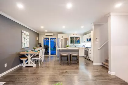 Breakfast Nook Photo of 26554 33 Avenue, Langley, BC