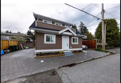 235 W 27th Street, North Vancouver, BC, North Vancouver — Single Family Residence for sale