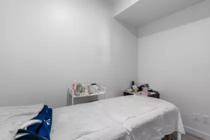 Guest Bathroom Photo of 3012 10448 University Drive, Surrey, BC