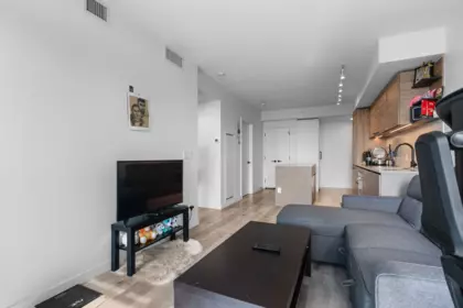 Kitchen Photo of 3012 10448 University Drive, Surrey, BC