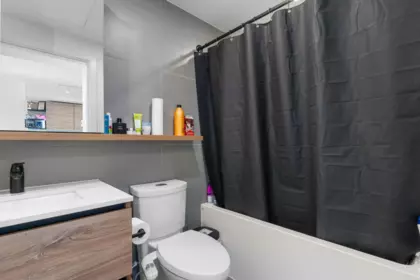 Powder Room Photo of 3012 10448 University Drive, Surrey, BC