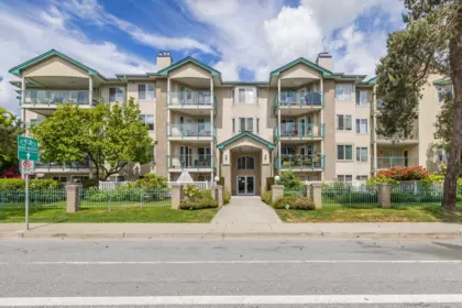 104 20433 53 Avenue, Langley, BC, Langley — Apartment/Condo for sale