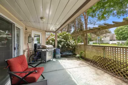 Garage Interior Photo of 104 20433 53 Avenue, Langley, BC