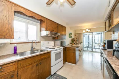 3350 E 8 Avenue, Vancouver, BC, Vancouver — Single Family Residence for sale