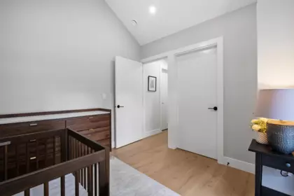 Powder Room Photo of 1313 E 20th Avenue, Vancouver, BC