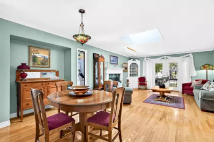 Breakfast Nook Photo of 2181 Ocean Forest Drive, Surrey, BC