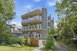 2B 1048 E 7th Avenue, Vancouver, BC