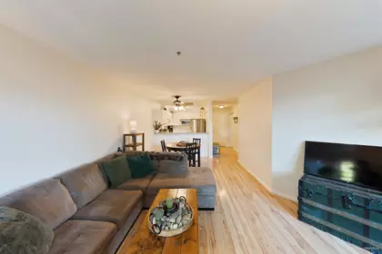 Breakfast Nook Photo of 206 215 Twelfth Street, New Westminster, BC
