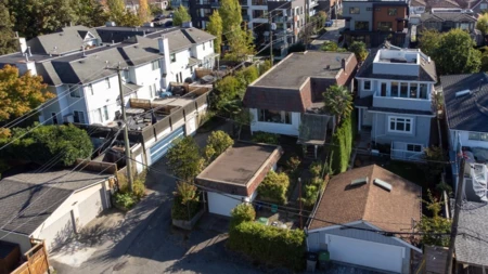 Office / Den Photo of 659 E 22nd Avenue, Vancouver, BC