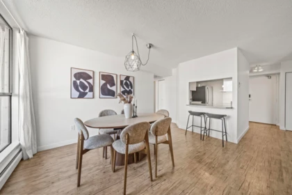 1504 3771 Bartlett Court, Burnaby, BC, Burnaby — Apartment/Condo for sale